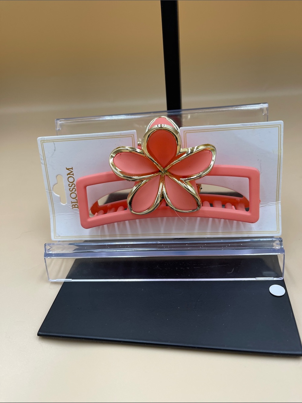 BLossom Coral Color Flower Hair Clip - Elegant Gold-Trim Accent Nice Quality